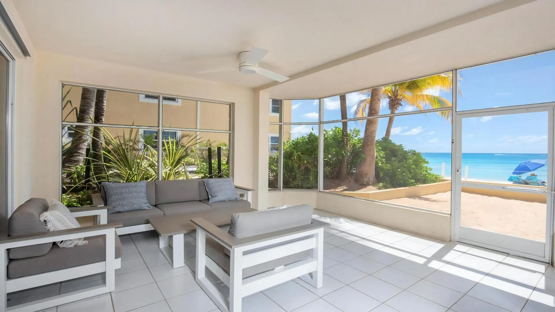 Laguna Del Mar George Town Apartment