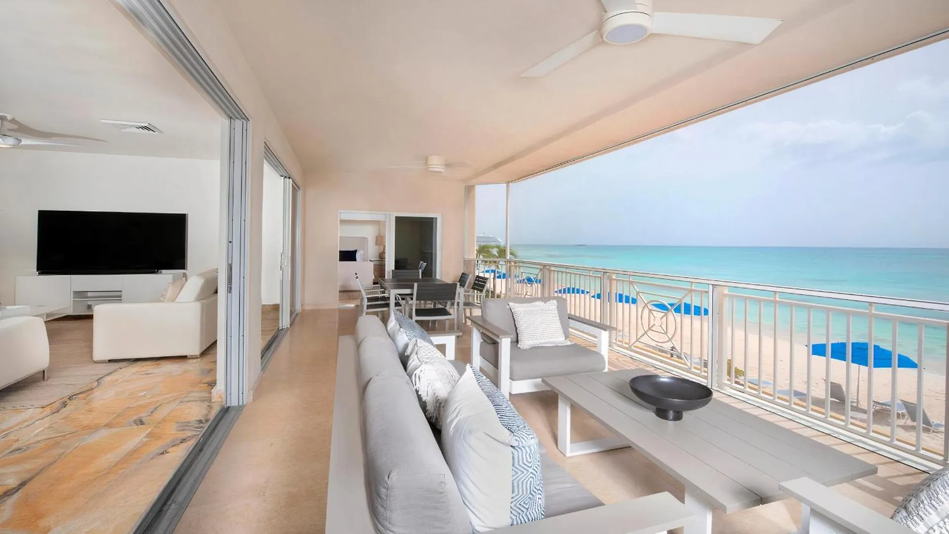 Laguna Del Mar George Town Apartment