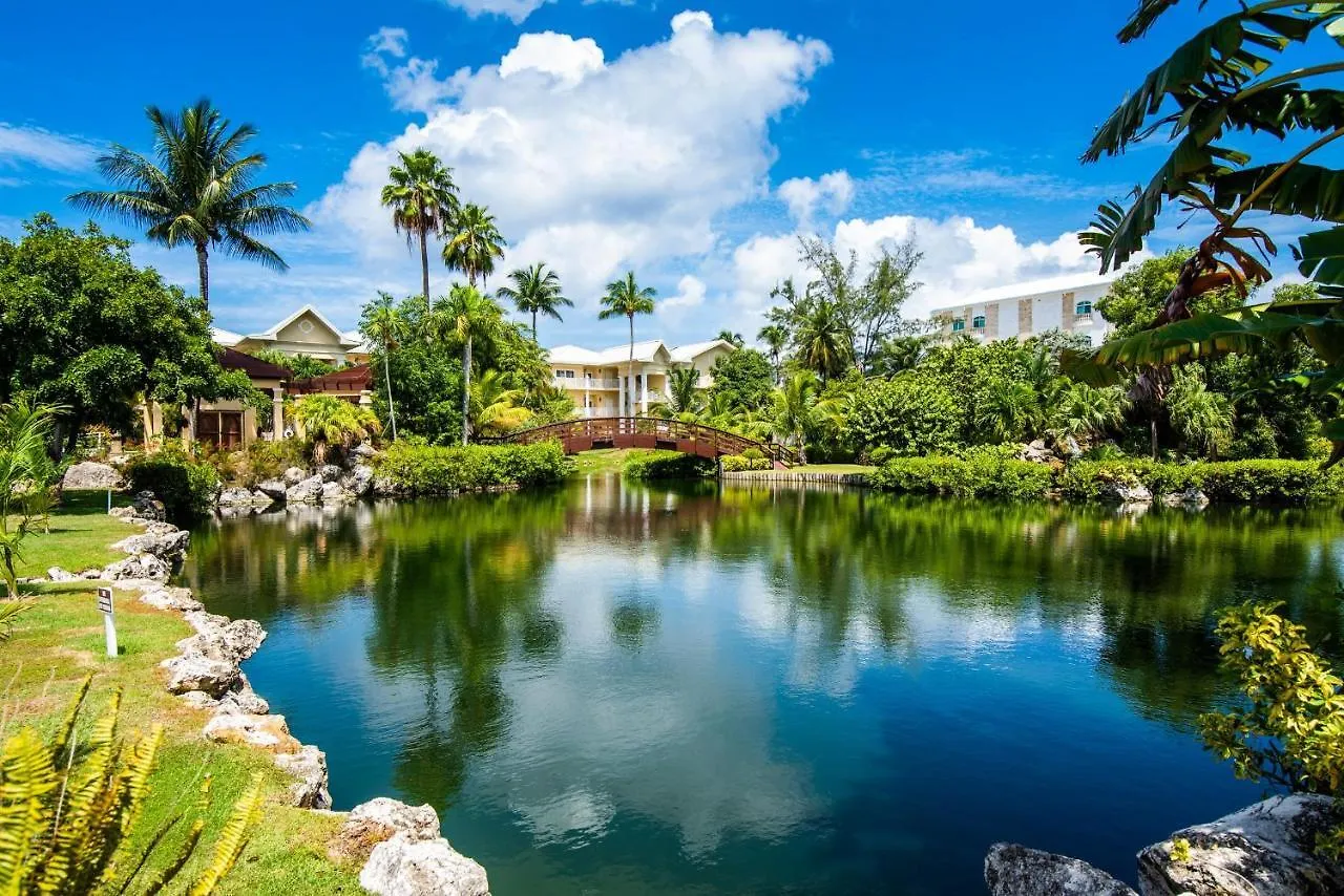 Laguna Del Mar George Town Cayman Islands